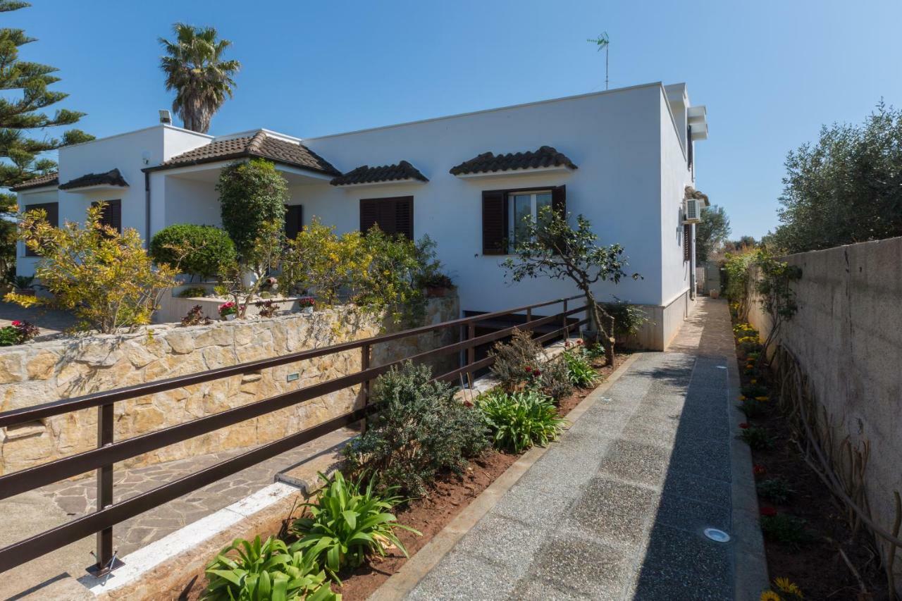 Villa Milu Torre San Giovanni Ugento Exterior photo